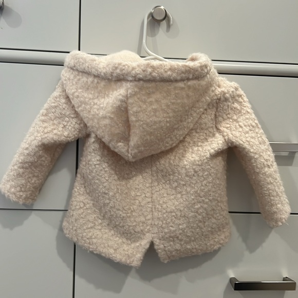 Faux fur baby jacket - Picture 3 of 7